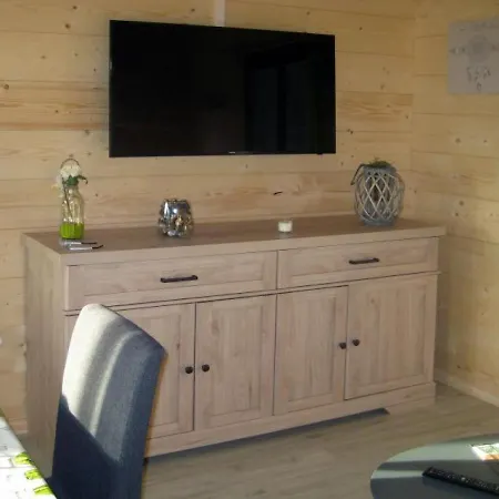 Chalet Conge-sur-orne, 4 Pieces, 6 Personnes - Fr-1-410-256 Chalet Conge-sur-Orne