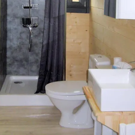 Chalet Chalet Conge-sur-orne, 4 Pieces, 6 Personnes - Fr-1-410-256 *